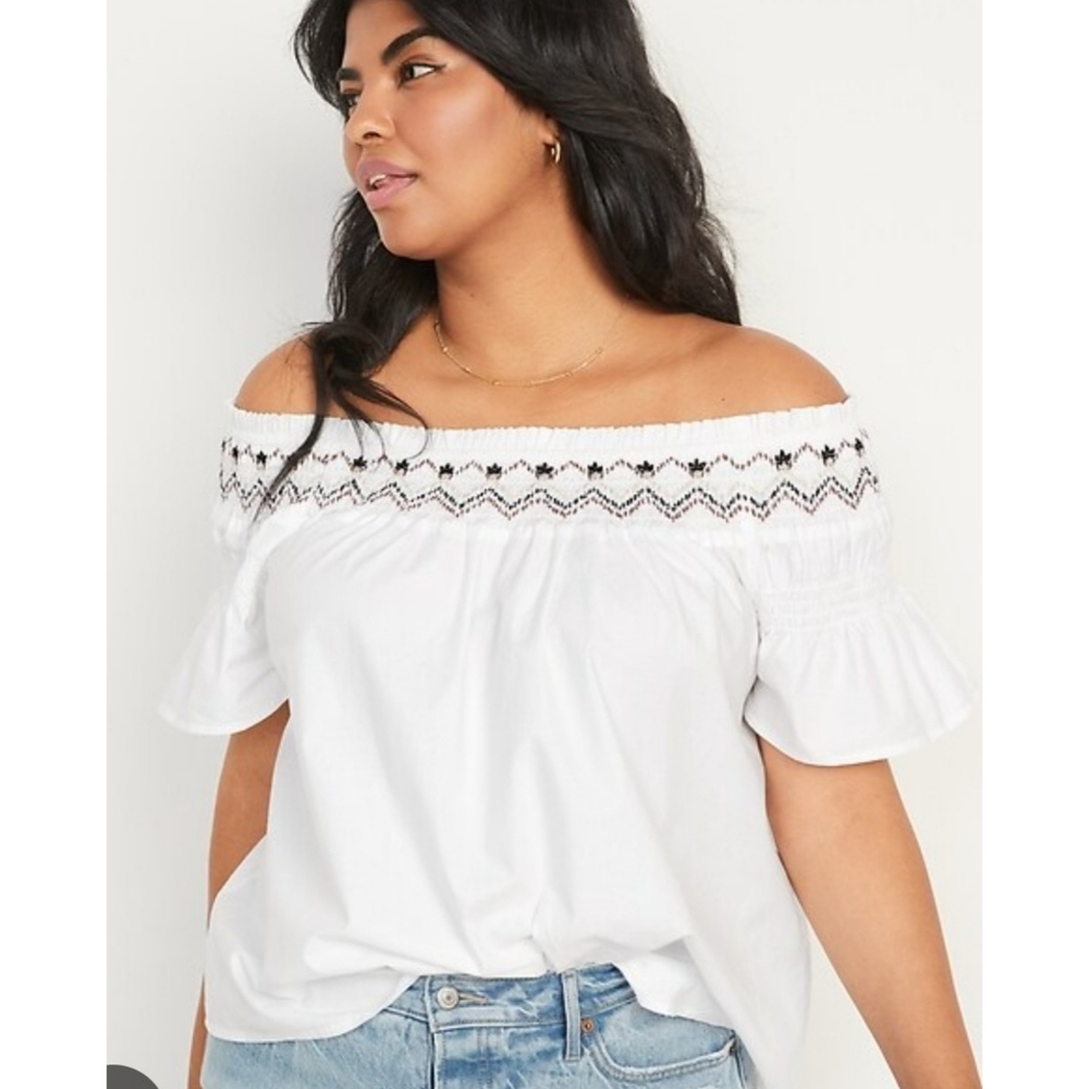 Old Navy Smocked Off The Shoulder Flutter Sleeve Top White Size L